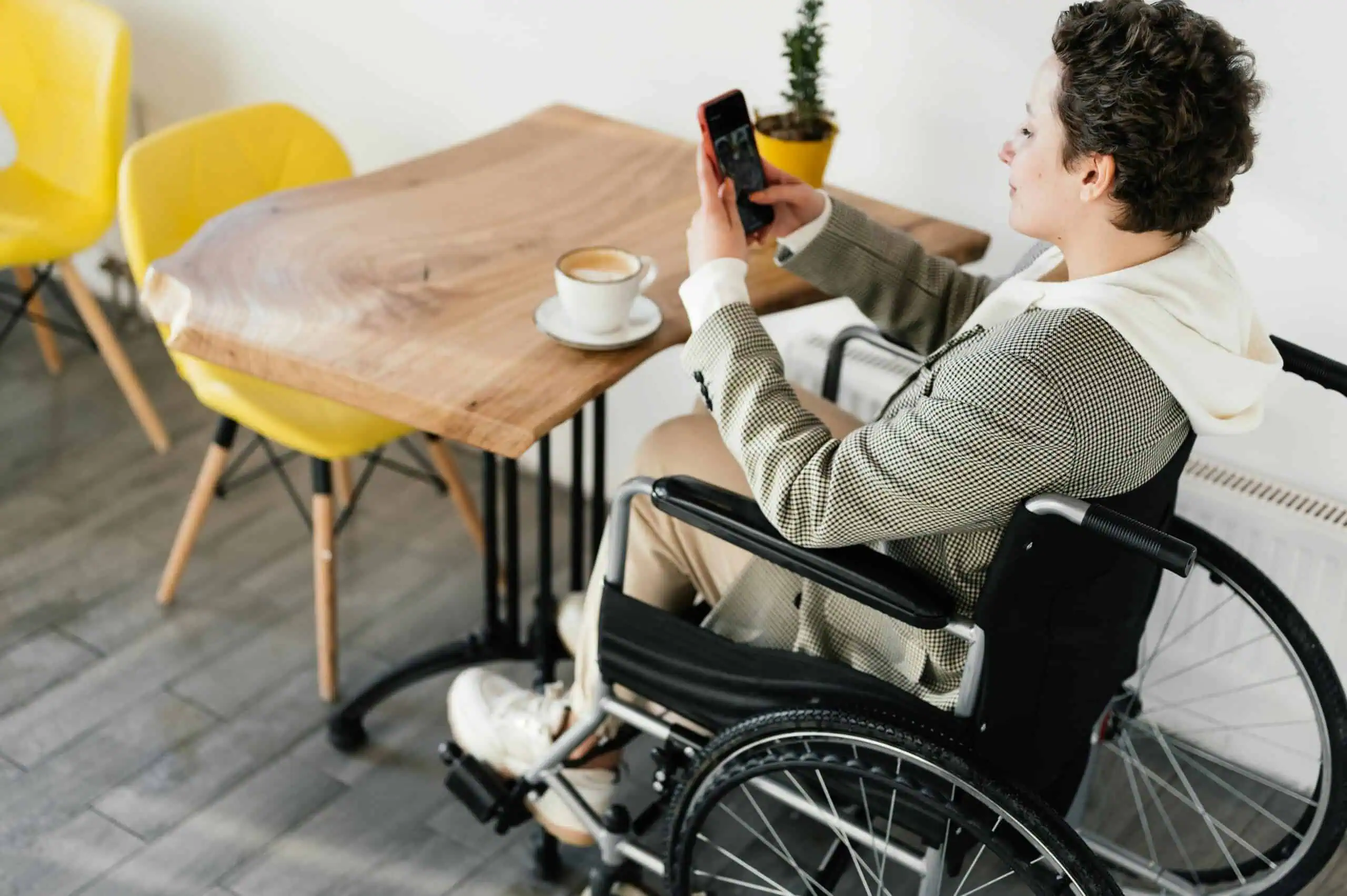 best mobile apps for wheelchair users